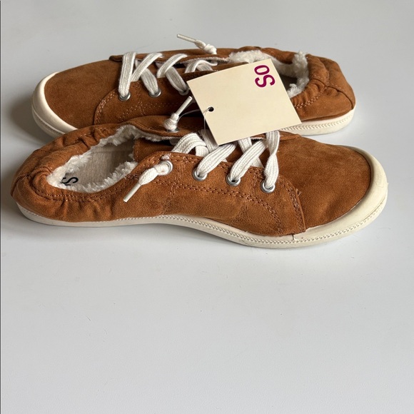 NWT SO Women's Sneakers in Brown and White - Picture 6 of 7